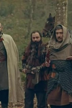 Demir Kalenin Kuzgunları: Ahşap Sandığın Muhafızları