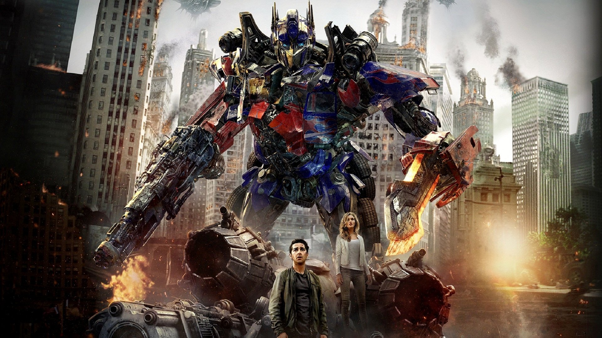 Transformers: Ay'ın Karanlık Yüzü İzle